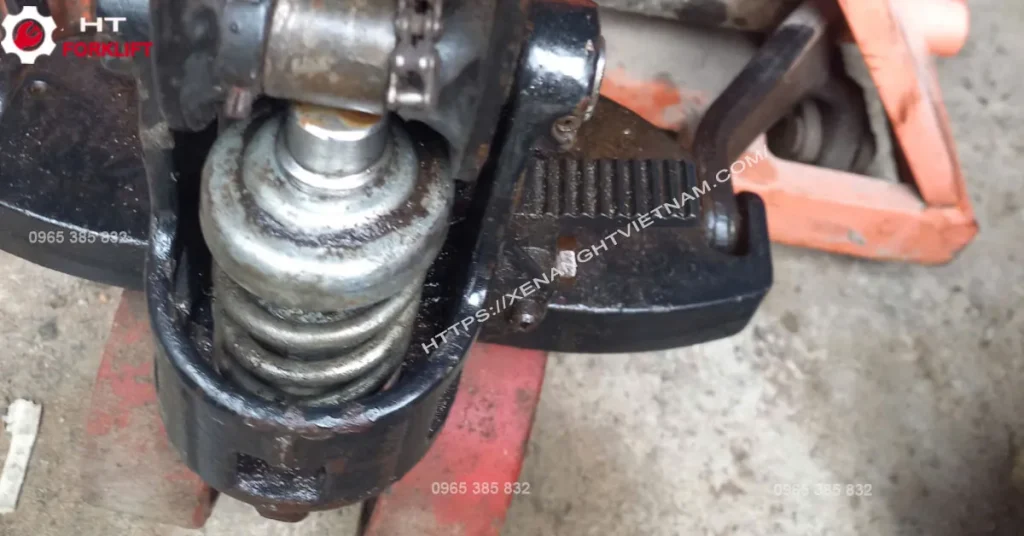 Xì nhớt bơm thuỷ lực