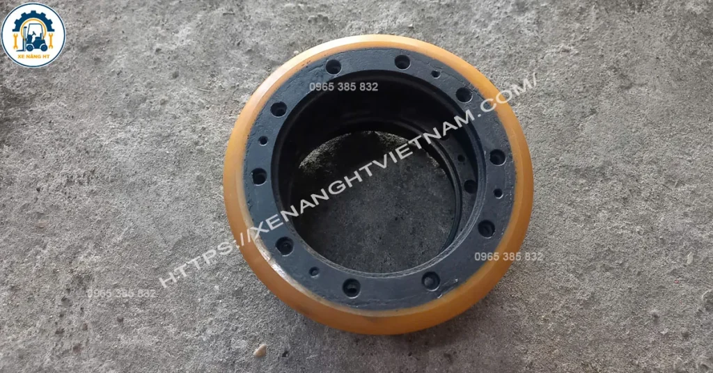 Bánh lái xe nâng điện dắt bộ